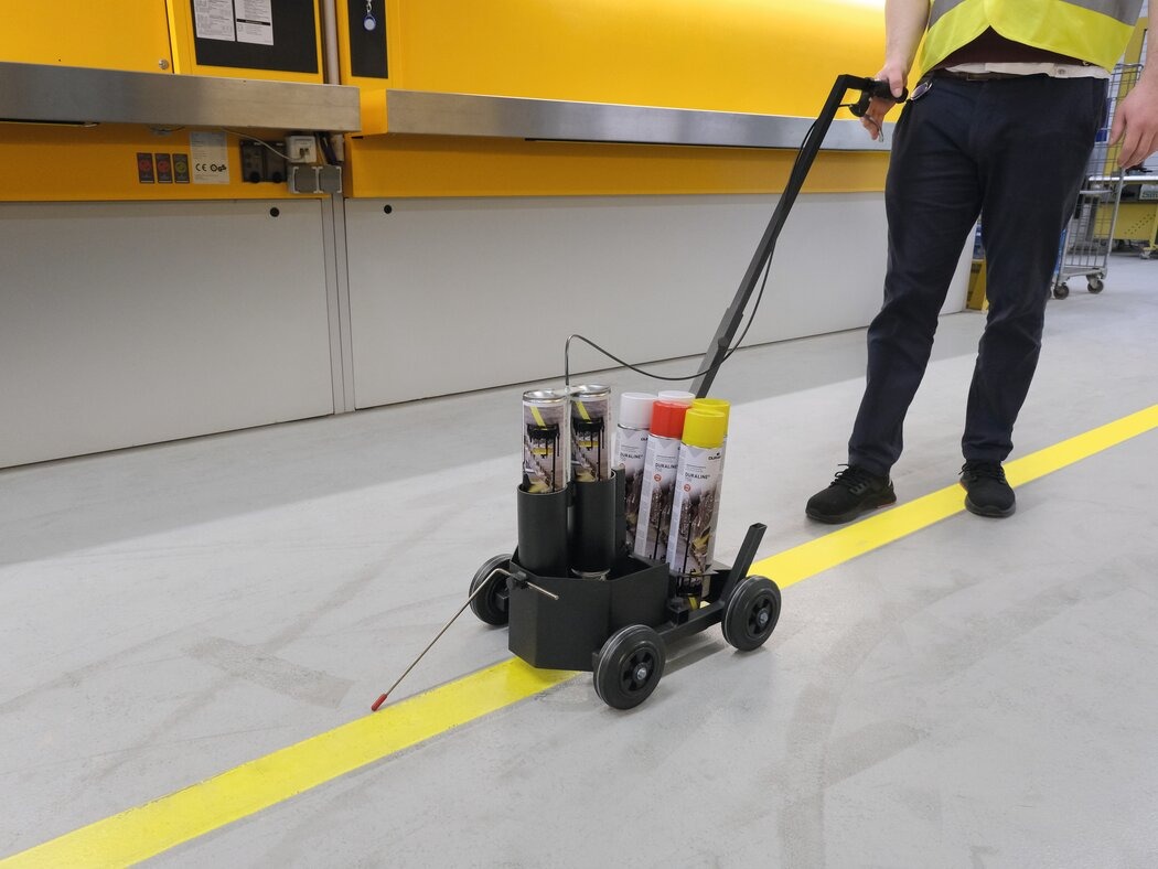 Mal selv gulv på lageret